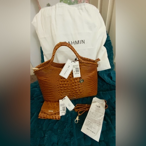 Brahmin satchel - Picture 1 of 4